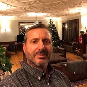 Meet your Poshers, Alex&Girlfriend